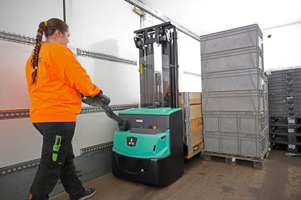 Gerbeur électrique Mitsubishi SBP10-16N3(I)(R)(S)