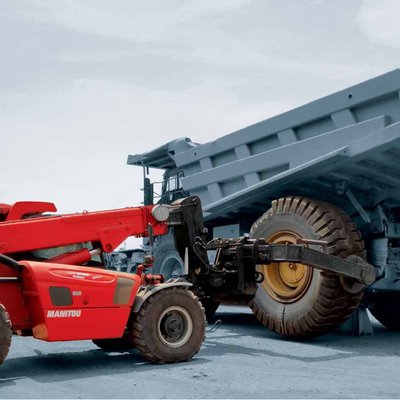 Pince à pneus Manitou TH49/2500