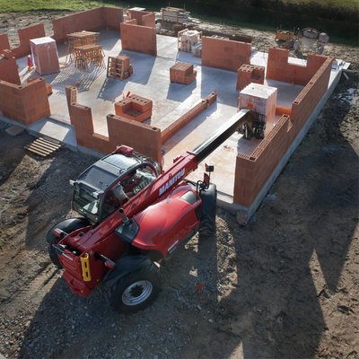 Chariot télescopique Manitou MT835 EASY