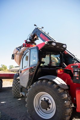 Chariot télescopique agricole Manitou MLT841-145 PS+