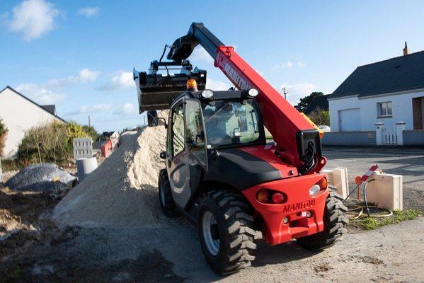 Chariot télescopique Manitou MT420H