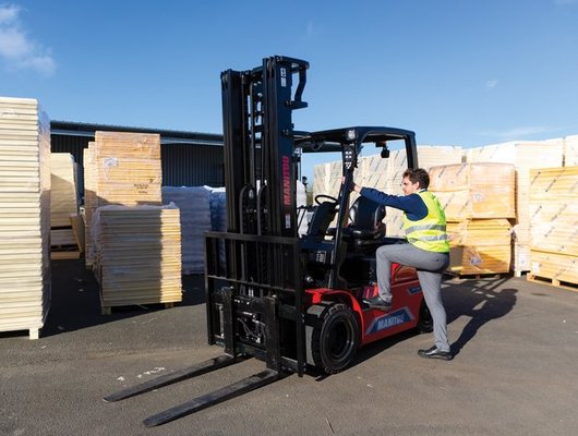 Chariot élévateur électrique Manitou ME430 LIFT