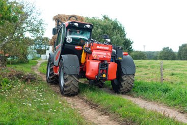 Chariot télescopique agricole Manitou MLT742-140V+ ST5 - 12