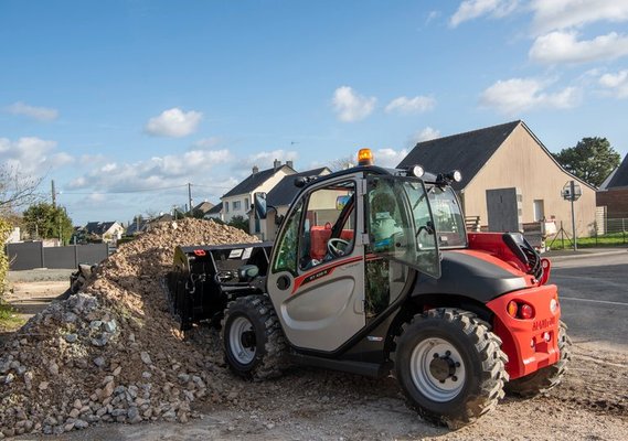 Chariot télescopique Manitou MT420H