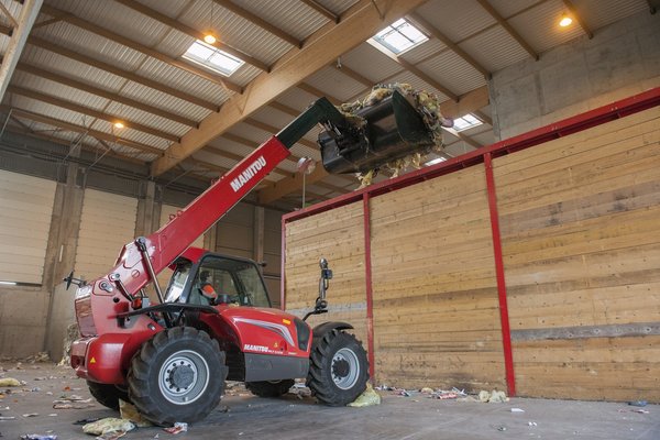 Chariot télescopique agricole Manitou MLT845-100H