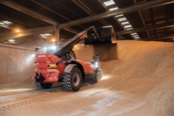 Chariot télescopique agricole Manitou MLT961-145V+L