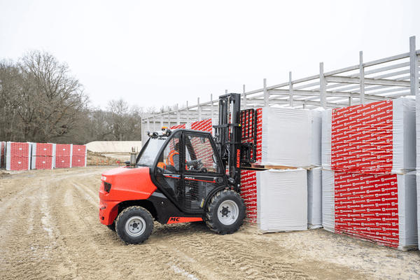 Chariot élévateur tout terrain Manitou MC25-4 S5