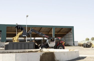 Chariot télescopique agricole Manitou MLT850-145 V+ - 13
