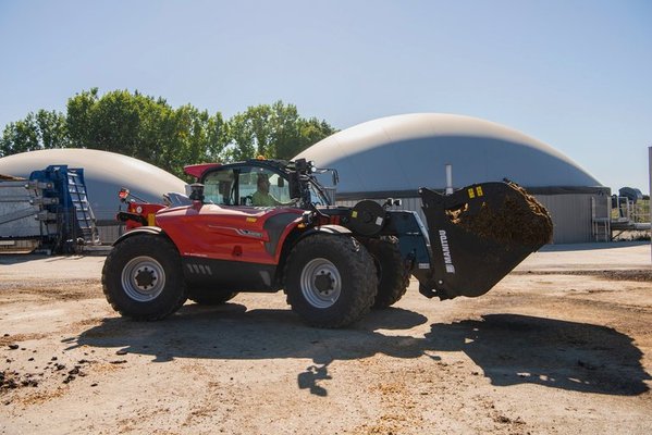 Chariot télescopique agricole Manitou MLT841-145 PS+