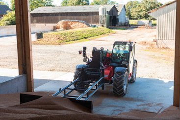 Chariot télescopique agricole Manitou MLT742-140V+ ST5 - 8