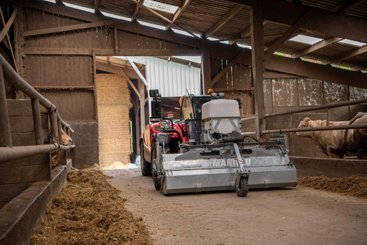 Balayeuse Manitou SCC2600 HWA+ - 8