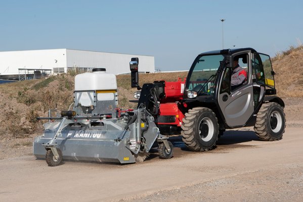 Balayeuse Manitou SCC2600 HWA+