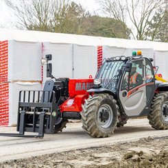 Chariot élévateur télescopique Manitou MT930H - 7