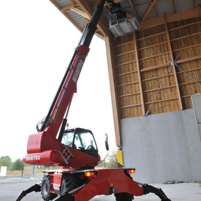 Chariot télescopique rotatif Manitou MRT2145 EASY T4 75KW S1 360°