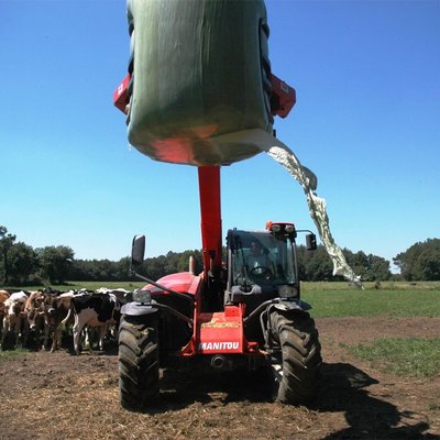 Pince à balle enrubannée Manitou PBE