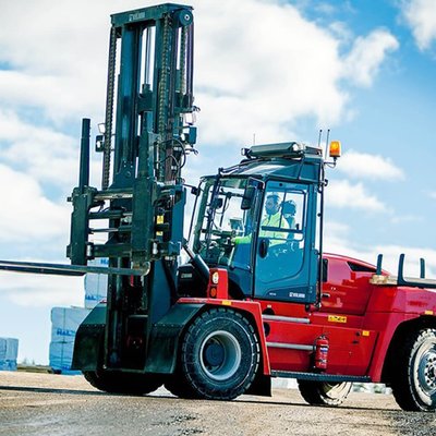 Chariot élévateur diesel Kalmar DCG160-9