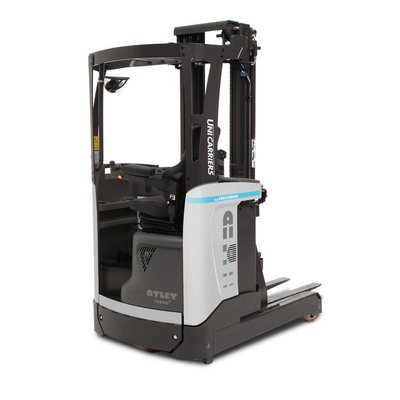 Chariot à mât rétractable UniCarriers UND140