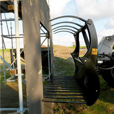 Fourche à fumier grande capacité Manitou FMG2100/1800