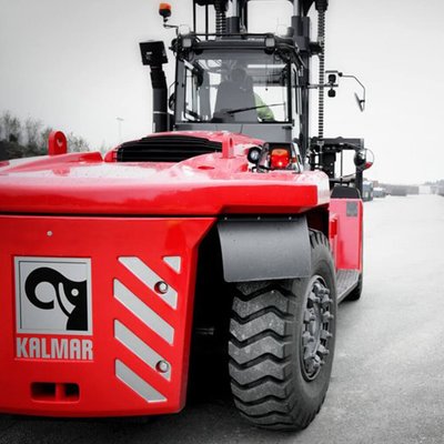 Chariot élévateur diesel Kalmar DCG330LB