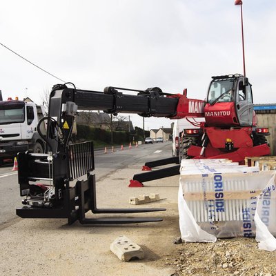 Chariot télescopique rotatif Manitou MRT2150 Privilege Plus