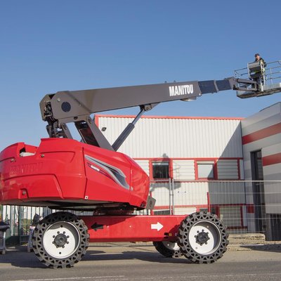 Nacelles télescopique Manitou 220TJ