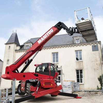 Chariot télescopique rotatif Manitou MRT2470 Privilege Plus