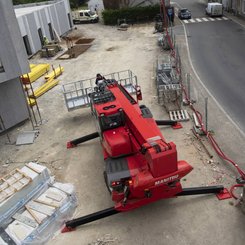 Chariot télescopique rotatif Manitou MRT2470 Privilege Plus - 11